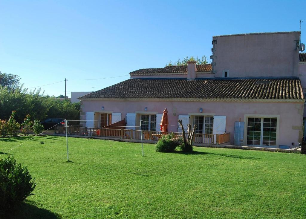 Bed and Breakfast Le Mas Richard à Générac Chambre photo